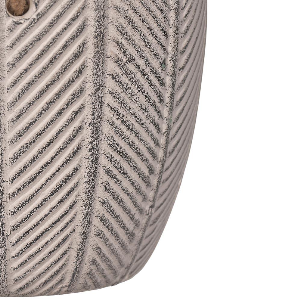 Yew Yard Ceramic Hanging Pot