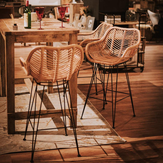 Tender Throne Bar Stool